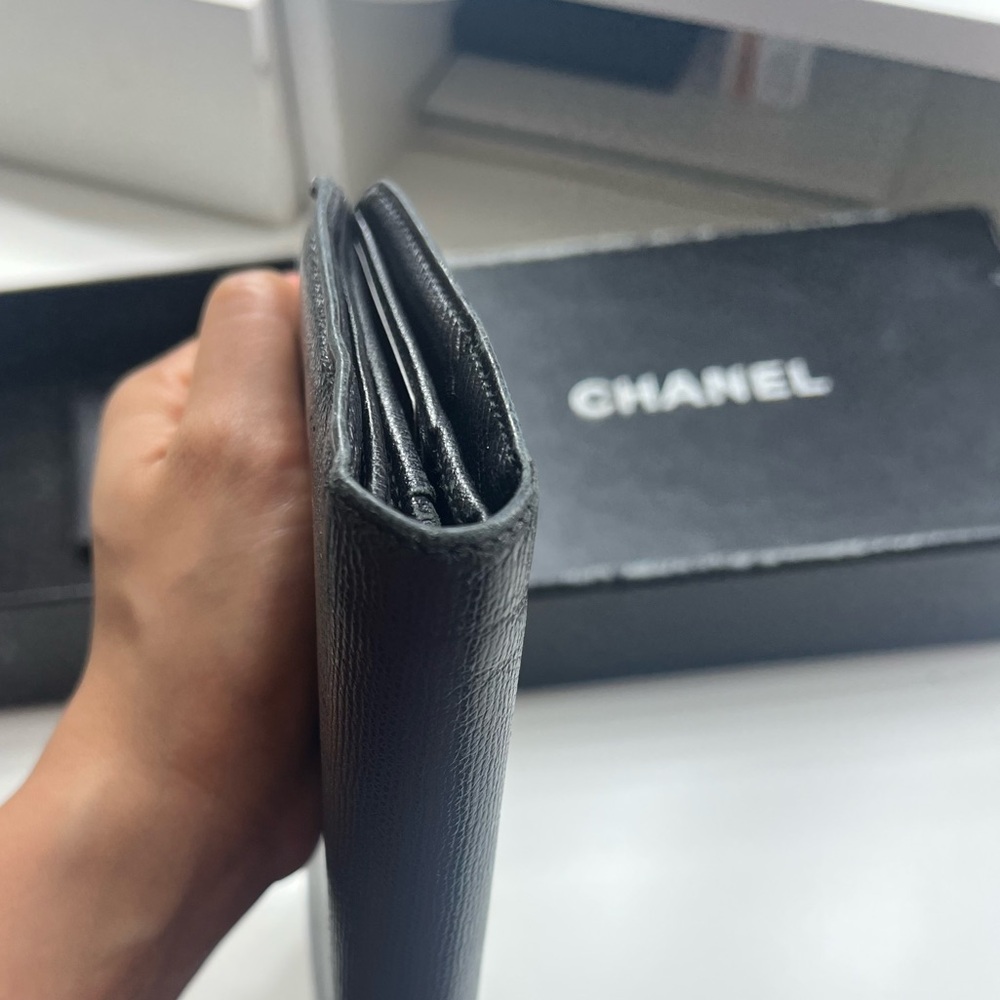 CHANEL ✨ - Picture 8 of 13